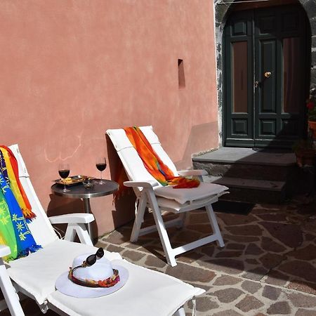 Case Vacanza Reggimonti Cinque Terre Бонассола Экстерьер фото