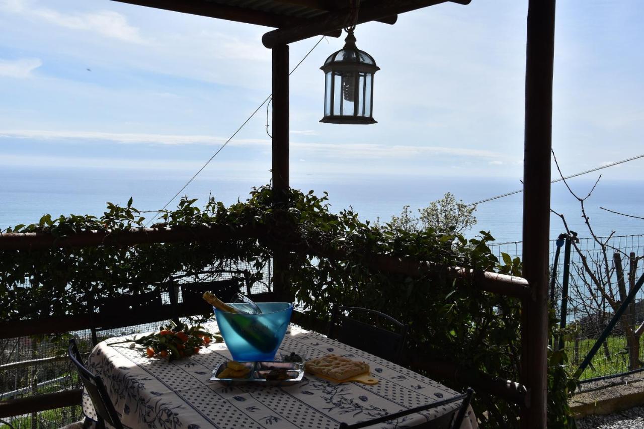 Case Vacanza Reggimonti Cinque Terre Бонассола Экстерьер фото